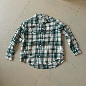 Flannel shirt